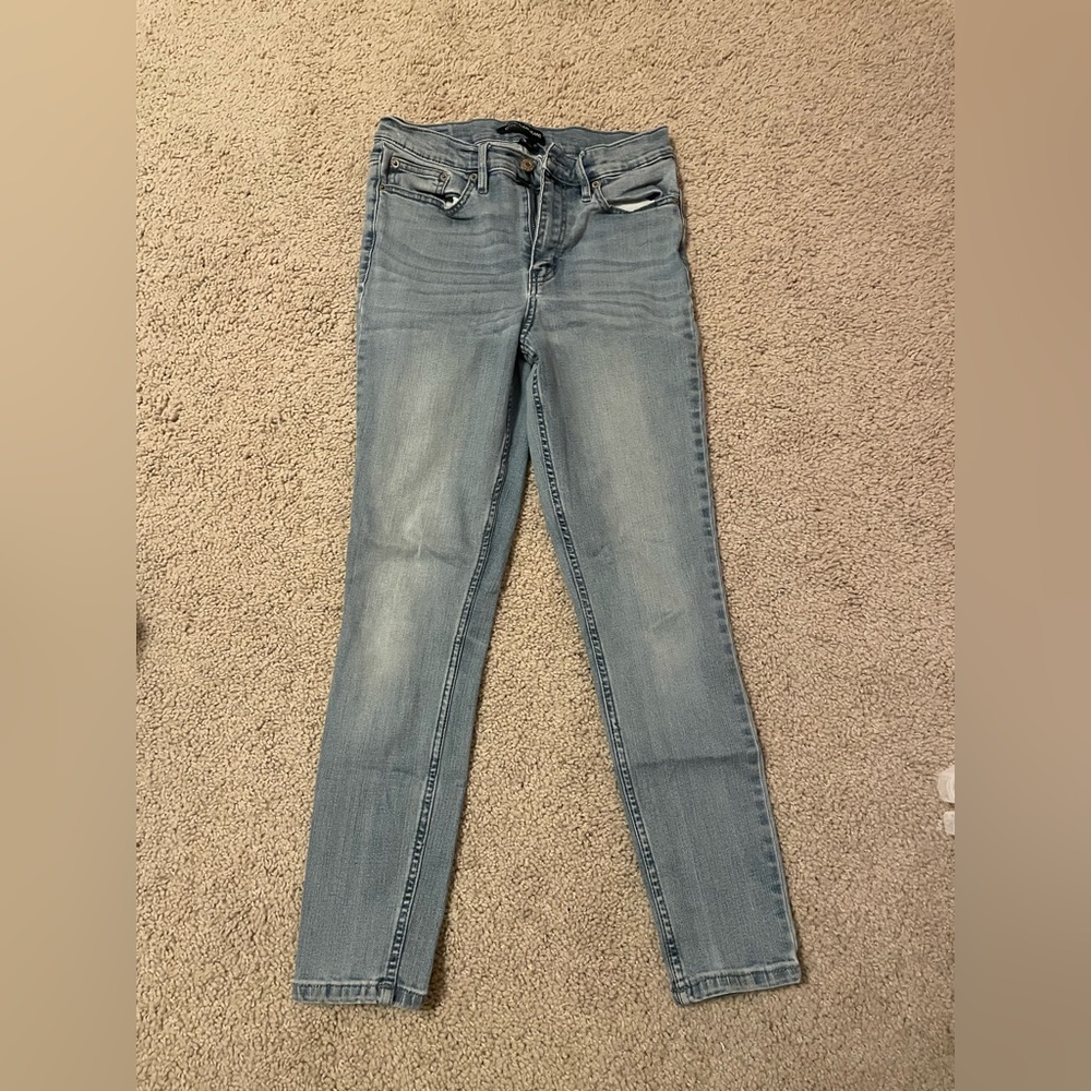 Calvin Klein size 6 High-rise Skinny Light wash blue Jeans